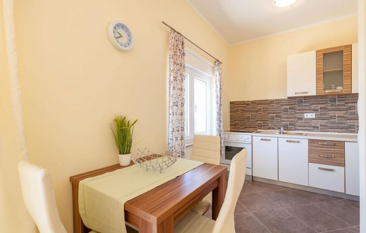Apartments With A Parking Space Stanici, Omis - 17894 المظهر الخارجي الصورة